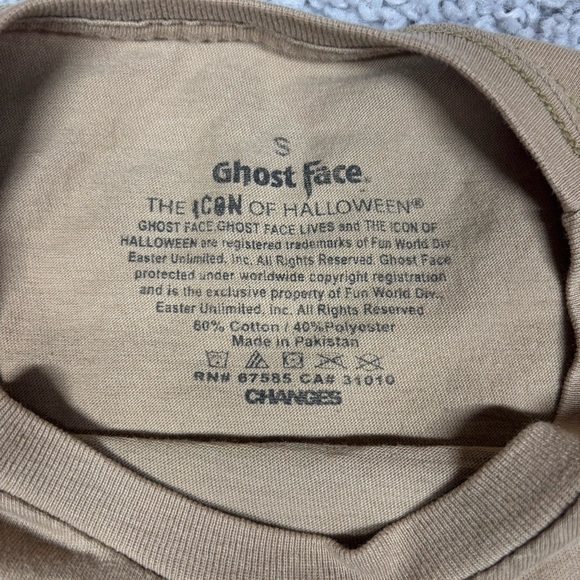 Ghost Face Shirt Womens Small Scream Scary Movie Crewneck Tee Graffiti Slay Day - Picture 3 of 4